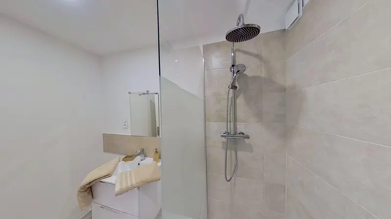 Photo du 8 Avenue Rubillard, BAT B, ESC 03, APP 321, 72000 Le Mans, France Le Mans