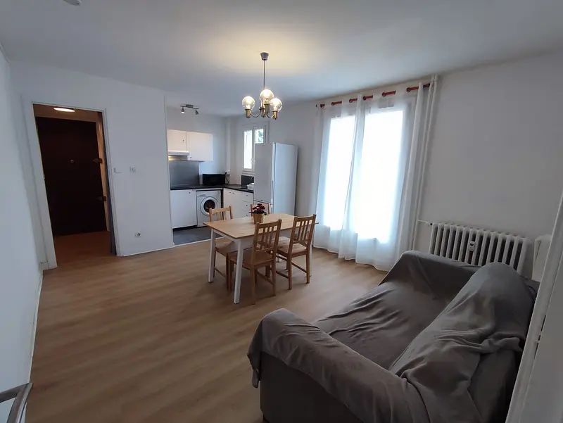 Photo du 323B cours Emile Zola, 69100 Villeurbanne, France Villeurbanne