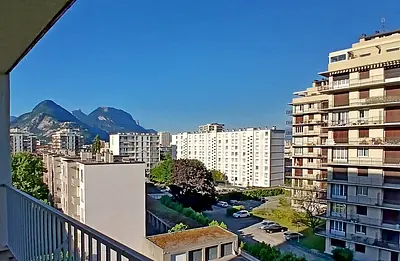 Photo du 7 Rue Du Docteur Schweitzer, 38100 Grenoble, France Grenoble