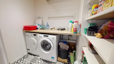 Photo du 77 Rue du 1er Mars 1943, 69100 Villeurbanne, France Villeurbanne