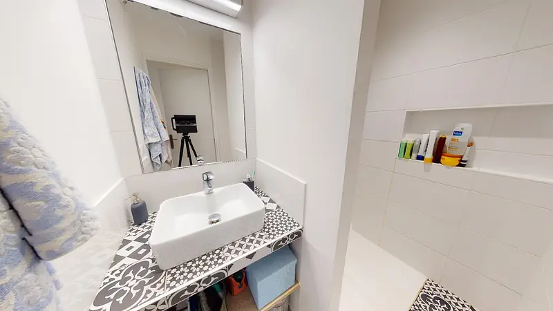 Photo du 77 Rue du 1er Mars 1943, 69100 Villeurbanne, France Villeurbanne