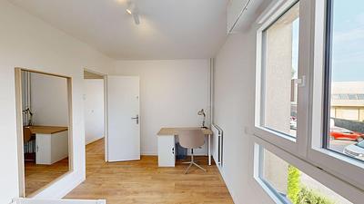 Photo du 118 Rue De Chevilly, 94240 L'Haÿ-les-Roses, France L'Haÿ-les-Roses