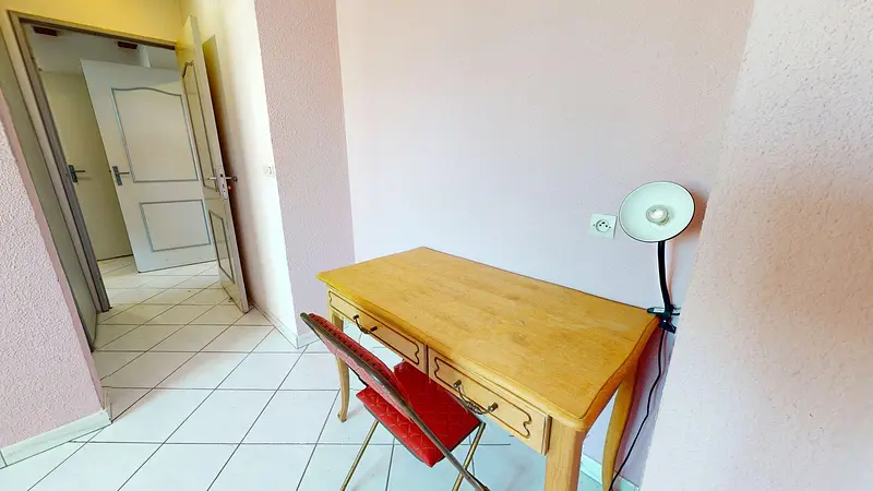 Photo du 60 Place Des Géants, 38100 Grenoble, France Grenoble