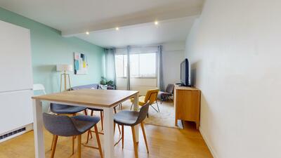 Photo du 92 Rue Des Stations, 59800 Lille, France Lille