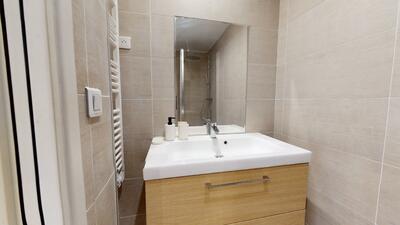 Photo du 92 Rue Des Stations, 59800 Lille, France Lille