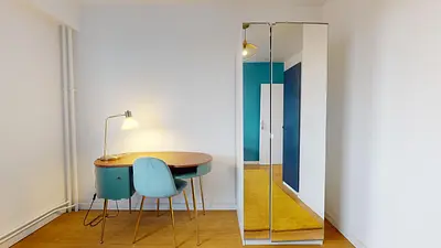 Photo du 92 Rue Des Stations, 59800 Lille, France Lille