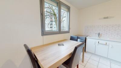 Photo du 15 Rue Raoul Follereau, 42100 Saint-Étienne, France Saint-Étienne