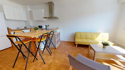 Photo du 16 Rue Lamothe, 69007 Lyon, France Lyon