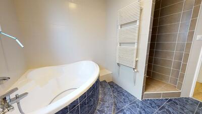 Photo du 27 Rue Ferrer, 69600 Oullins-Pierre-Bénite, France Oullins-Pierre-Bénite