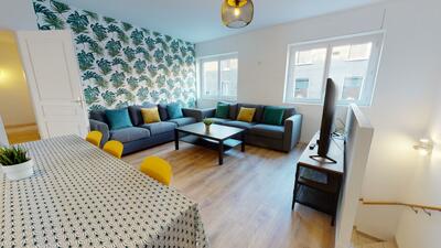 Photo du 27 Rue Ferrer, 69600 Oullins-Pierre-Bénite, France Oullins-Pierre-Bénite