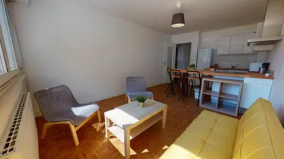 Photo du 16 Rue Lamothe, 69007 Lyon, France Lyon