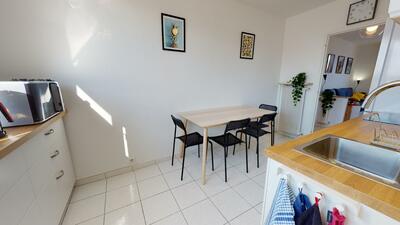 Photo du 52 bis rue de la Filature, Droite, 69100 Villeurbanne, France Villeurbanne