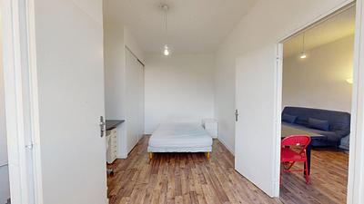 Photo du 93 Rue De La Roche Du Geai, 42000 Saint-Étienne, France Saint-Étienne
