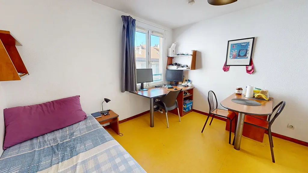 Photo du 68 Rue Désiré Claude, 42100 Saint-Étienne, France Saint-Étienne