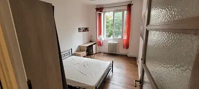 Photo du 52 Rue Du Onze Novembre, 42100 Saint-Étienne, France Saint-Étienne
