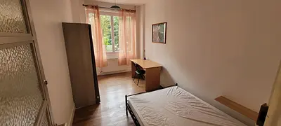 Photo du 52 Rue Du Onze Novembre, 42100 Saint-Étienne, France Saint-Étienne