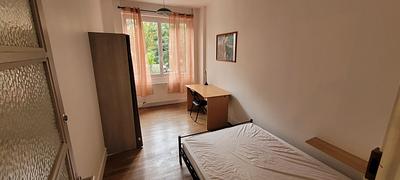 Photo du 52 Rue Du Onze Novembre, 42100 Saint-Étienne, France Saint-Étienne