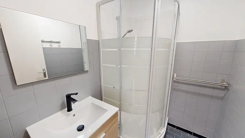 Photo du 7 Rue Du Docteur Schweitzer, 38100 Grenoble, France Grenoble