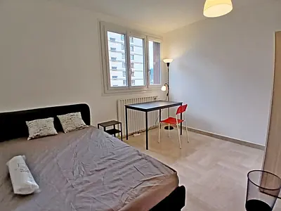 Photo du 7 Rue Du Docteur Schweitzer, 38100 Grenoble, France Grenoble