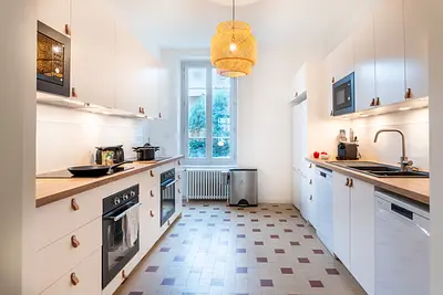 Photo du 19 rue Victor Hugo, 69100 Villeurbanne, France Villeurbanne