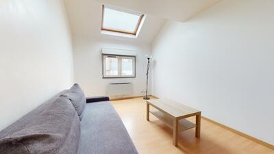 Photo du 2 Avenue Du Chemin De Fer, 93420 Villepinte, France Villepinte