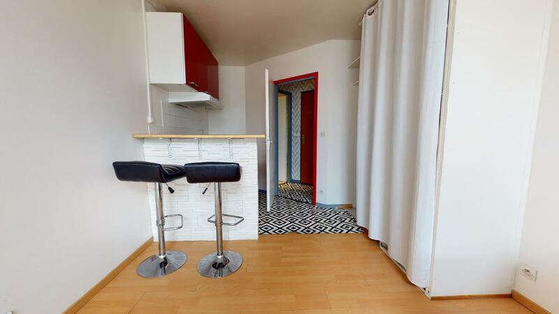 Photo du 2 Avenue Du Chemin De Fer, 93420 Villepinte, France Villepinte