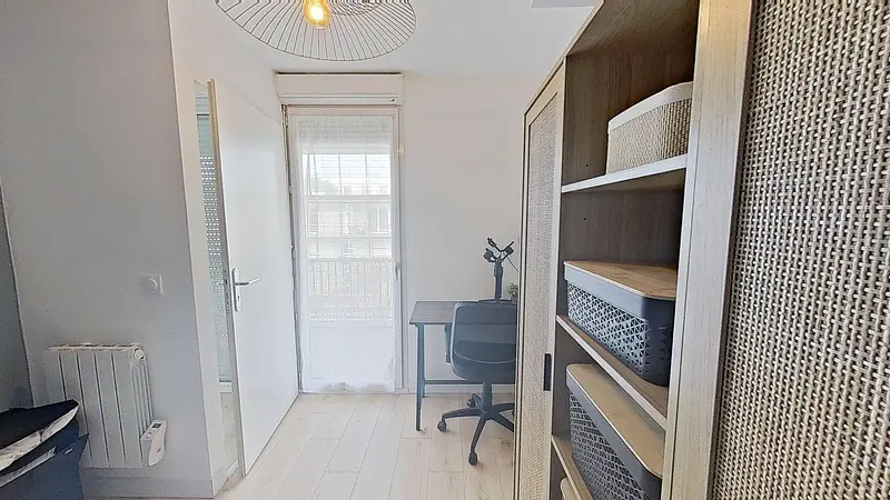 Photo du 43 Rue Léon Jouhaux, 33800 Bordeaux, France Bordeaux