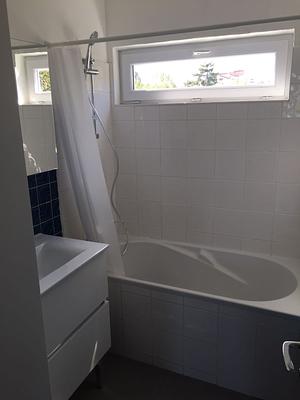 Photo du 2 Avenue Raymond De Veyssière, 69130 Écully, France Écully