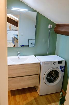 Photo du 93 Rue De La Roche Du Geai, 42000 Saint-Étienne, France Saint-Étienne