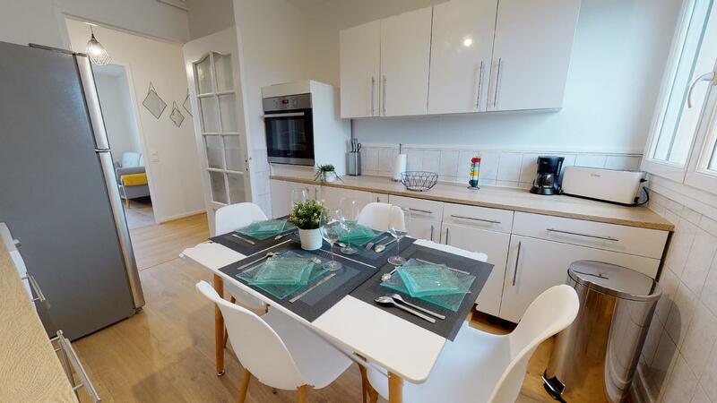 Photo du 261 rue du 4 août 1789, 69100 Villeurbanne, France Villeurbanne