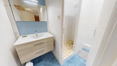 Photo du 32 Rue Du Professeur Joseph Nicolas, 69008 Lyon, France Lyon