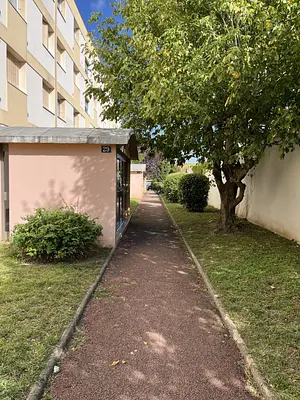 Photo du 29 Rue Du 11 Novembre 1918, 69500 Bron, France Bron