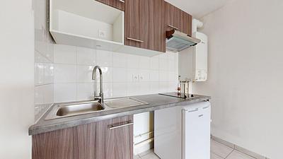 Photo du 318 Rue Du Polygone, 59500 Douai, France Douai