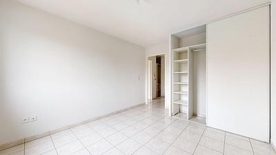 Photo du 318 Rue Du Polygone, 59500 Douai, France Douai