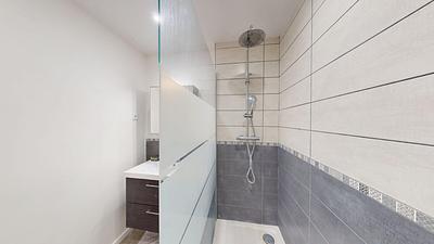 Photo du 123 Rue Du Château De La Duchère, 69009 Lyon, France Lyon