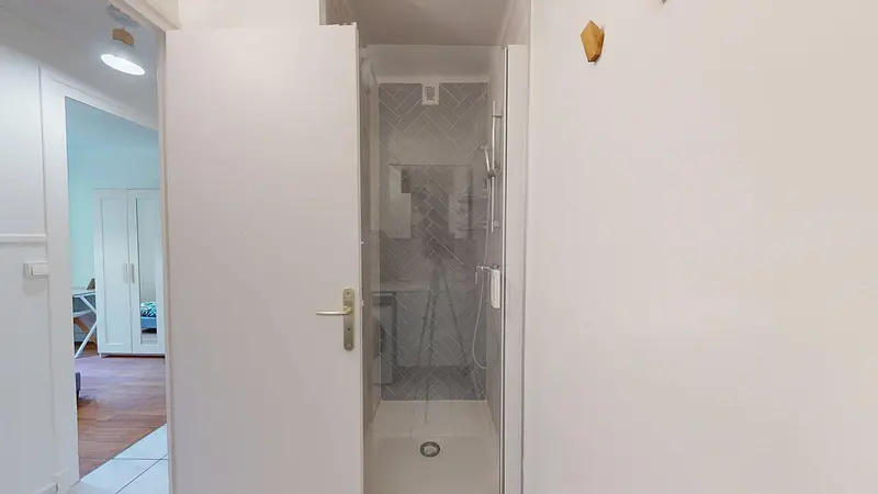 Photo du 173 Avenue Barthélémy Buyer, Bat. 7; Esc. 2; Etage 5; Porte 2G; Lot 63, 69005 Lyon, France Lyon