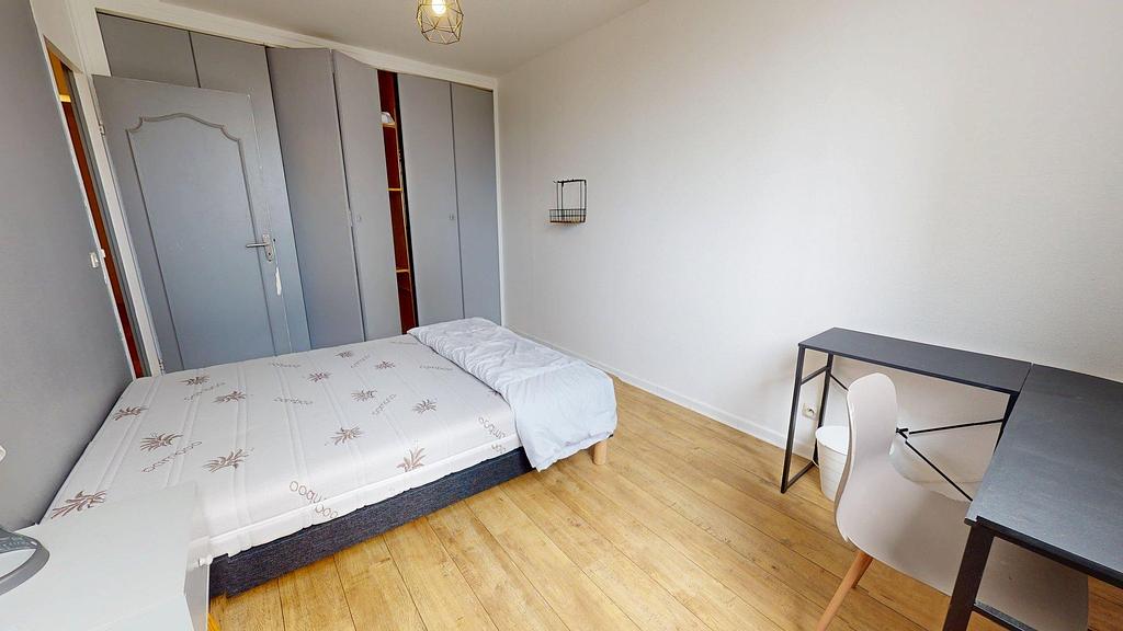 Photo du 83 Rue Philippe Fabia, 69008 Lyon, France Lyon