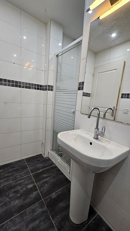 Photo du 79 Rue Philippe Fabia, 69008 Lyon, France Lyon