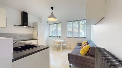 Photo du 5 Boulevard De La Croix-Rousse, 69004 Lyon, France Lyon