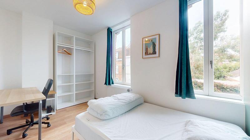 Photo du 15 Rue La Rochefoucauld, 59100 Roubaix, France Roubaix