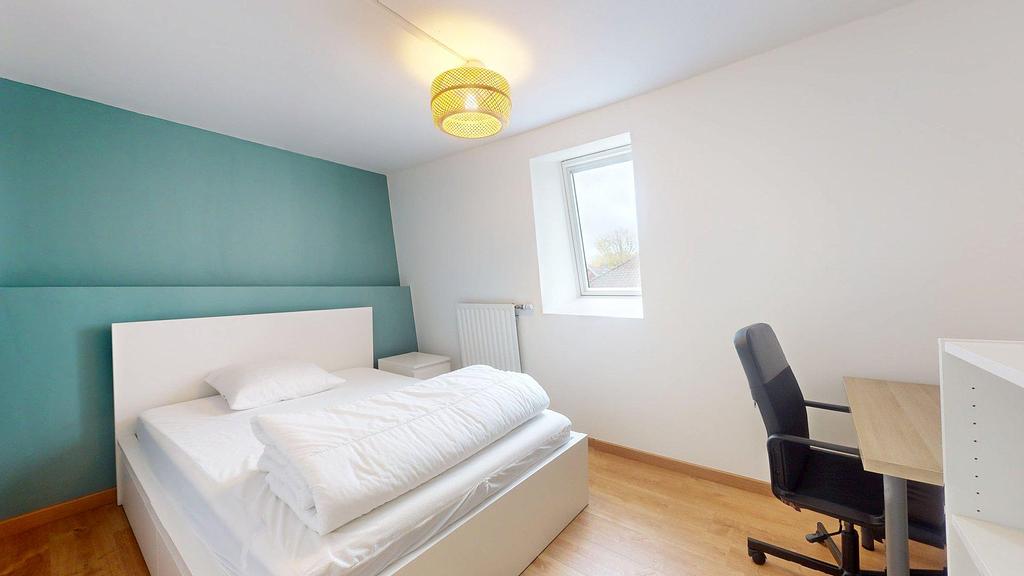 Photo du 15 Rue La Rochefoucauld, 59100 Roubaix, France Roubaix