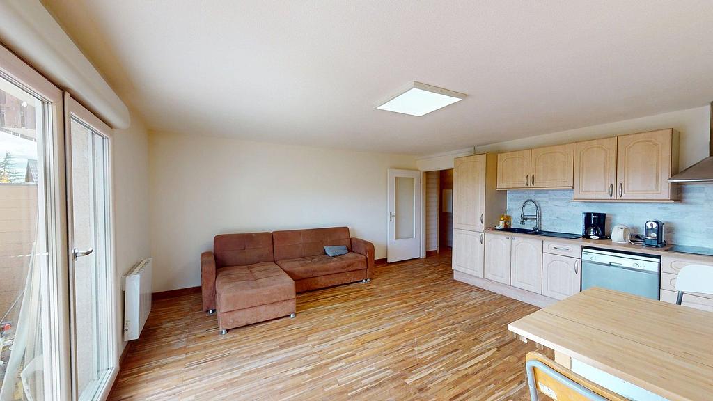 Photo du 428 Rue De La Source, 01170 Gex, France Gex