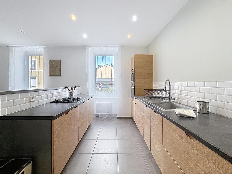 Photo du 72 Grande Rue, 69600 Oullins, France Oullins