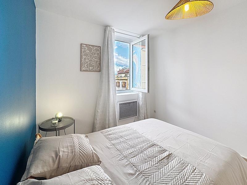 Photo du 72 Grande Rue, 69600 Oullins, France Oullins