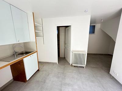 Photo du 13 Rue Jean Bauvinon, 78350 Jouy-en-Josas, France Jouy-en-Josas