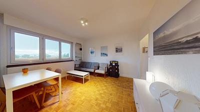 Photo du 2 Avenue Raymond De Veyssière, 69130 Écully, France Écully