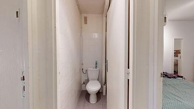 Photo du 2 Avenue Raymond De Veyssière, 69130 Écully, France Écully