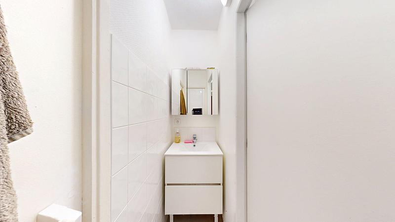 Photo du 2 Avenue Raymond De Veyssière, 69130 Écully, France Écully