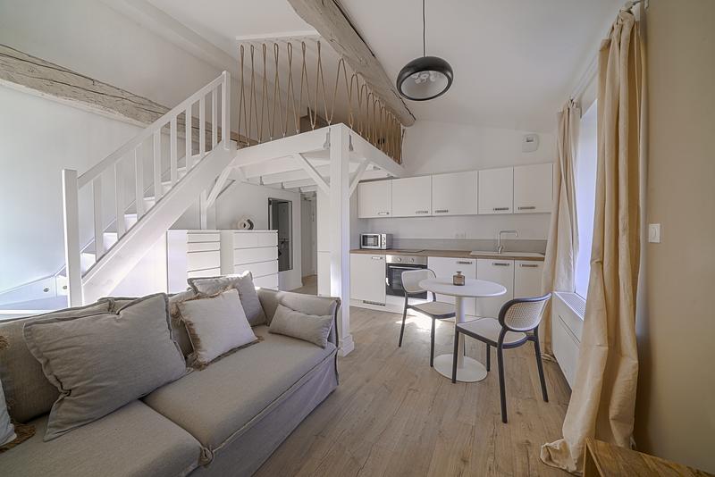 Photo du 55 Rue Georges Clemenceau, 69660 Collonges-au-Mont-d'Or, France Collonges-au-Mont-d'Or