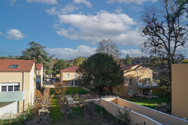 Photo du 55 Rue Georges Clemenceau, 69660 Collonges-au-Mont-d'Or, France Collonges-au-Mont-d'Or